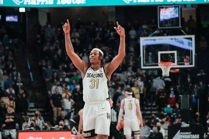 Wake Forest Demon Deacons guard Alondes Williams (31) acknowledges the fans in the closing seconds against the Notre Dame Fighting Irish during the second half at Lawrence Joel Veterans Memorial Coliseum.